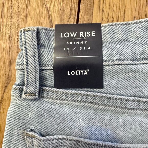 NWT Lucky Brand (12/31) Lolita Embroidered Skinny Jean - Picture 12 of 14